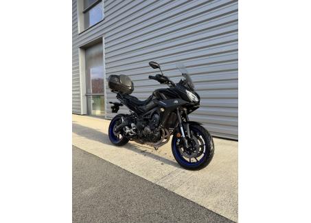YAMAHA TRACER 900