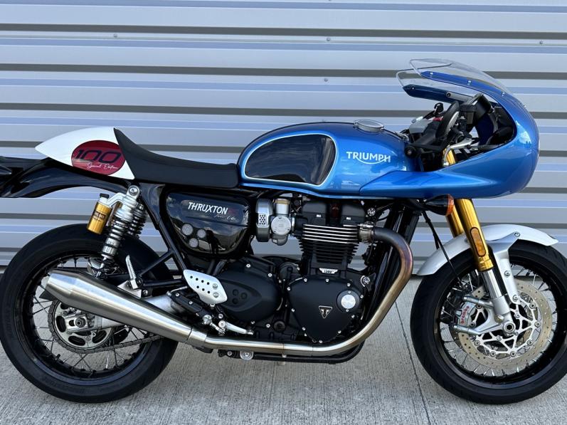 TRIUMPH thruxton rs 1200 TON UP Neuve