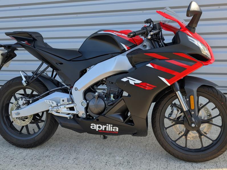 APRILIA RS 125 COMME NEUVE