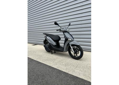 PIAGGIO LIBERTY s 125  comme neuf