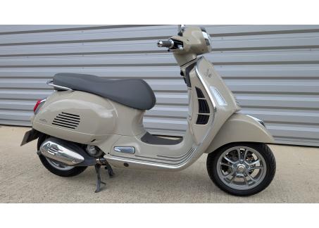 VESPA GTS 310 comme neuf