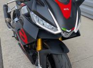 APRILIA RS660 version full super etat
