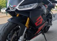APRILIA RS660 version full super etat